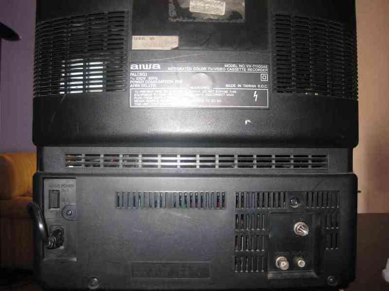 Televisor aiwa 14"