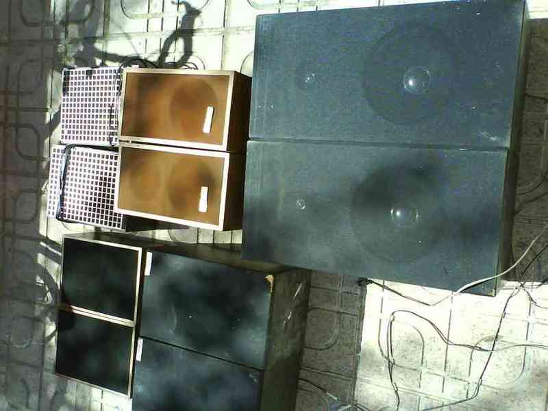Altavoces varios