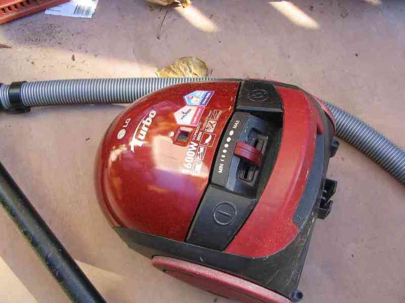 Ya entregada.aspirador suelos