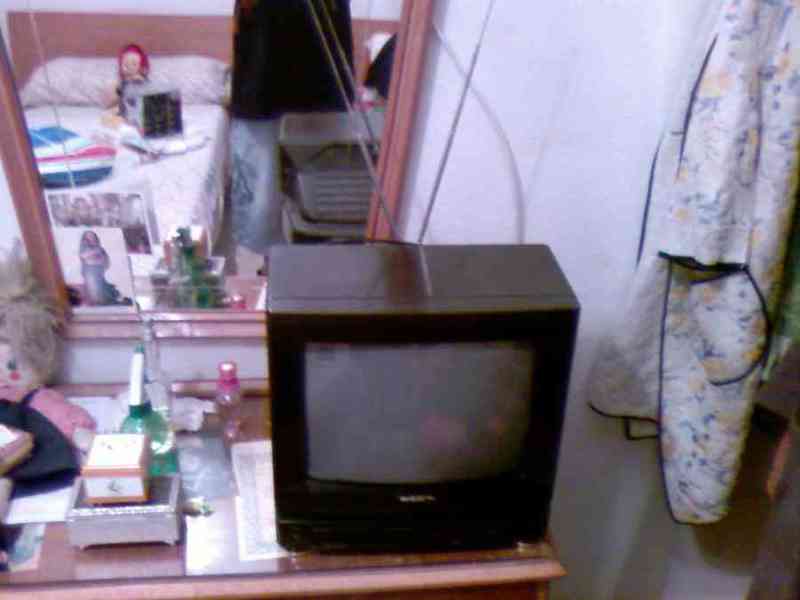 Televisor pequeño