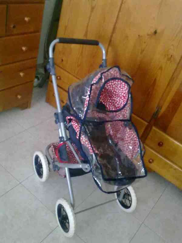 Carrito de muñecas