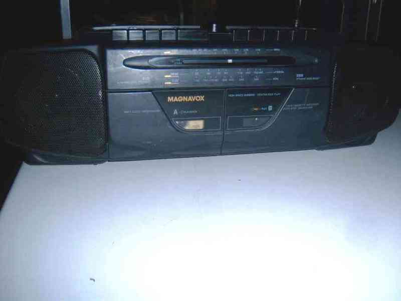 Radio cassetera