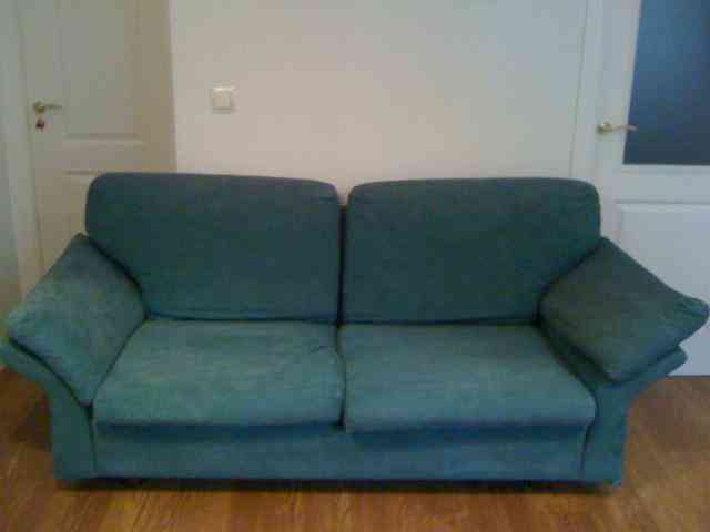 Sofá tres plazas 