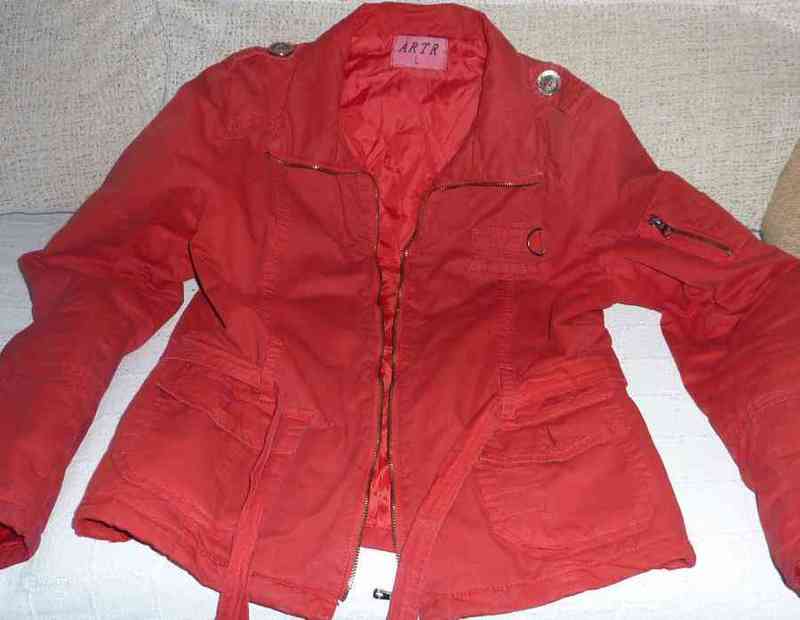 Chaqueta roja