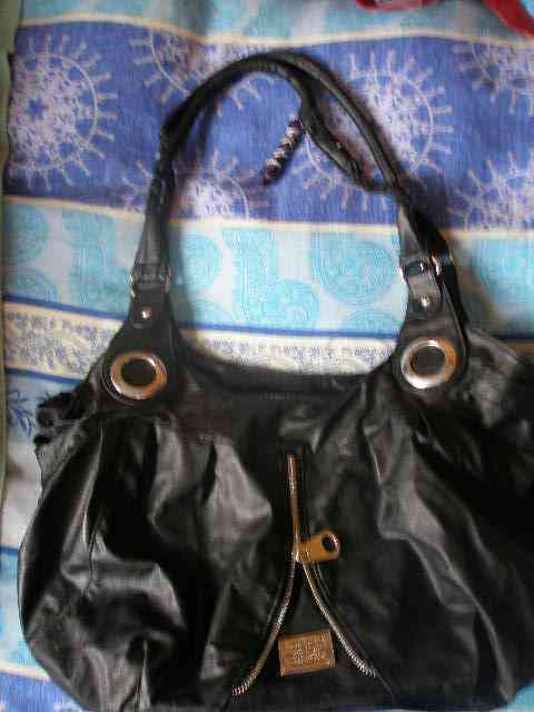 Bolso negro grande