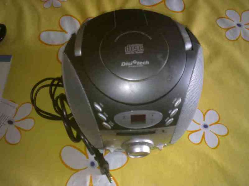 Stereo fm radio compact disc player(marga)