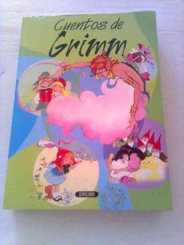 Regalo libro cuentos de grimm (para yaric)