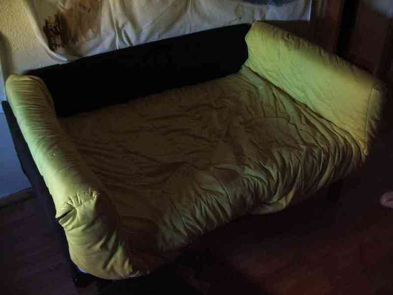 Sofa cama plegable amarillo