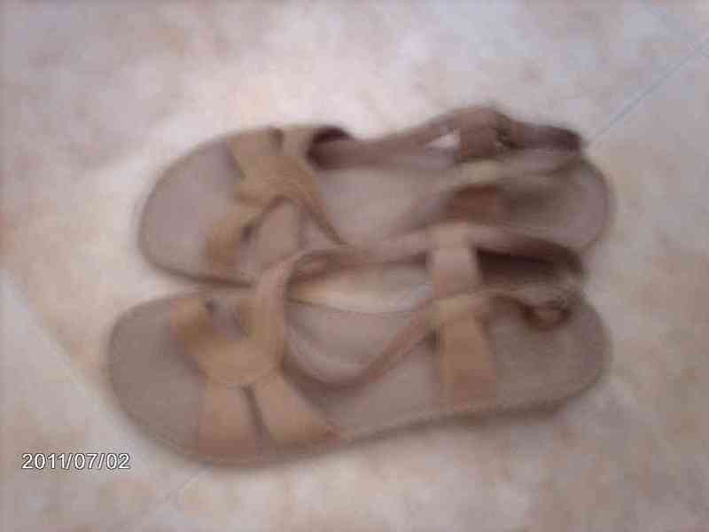 Sandalias de cuero