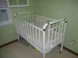Cuna blanca y colchon