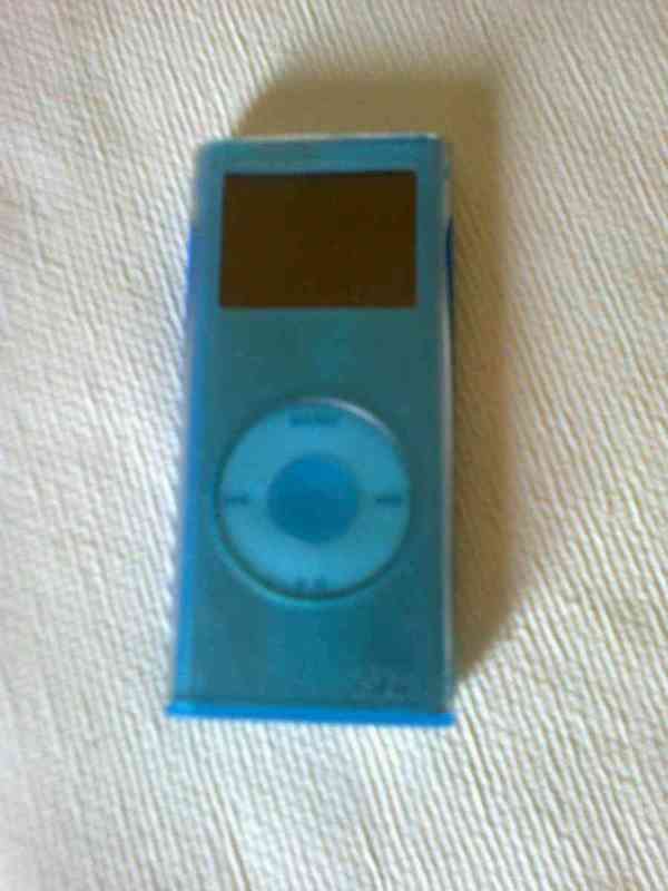 Regalo ipod nano  sin cable!! (para conchi21)