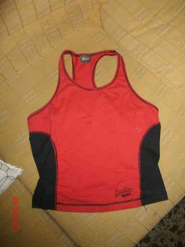 Camiseta deportiva