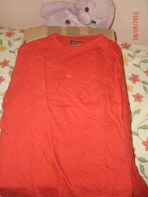 Camiseta de hombre roja