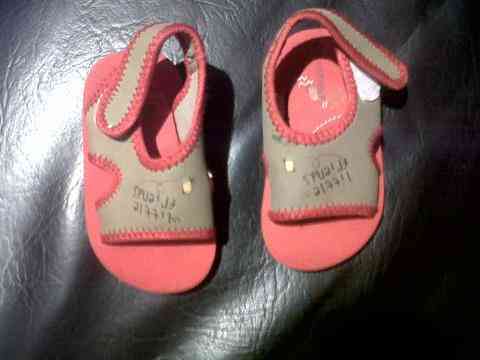 Chanclas de bebe(larak2)