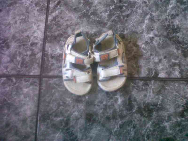 Regalo chanclas bebe