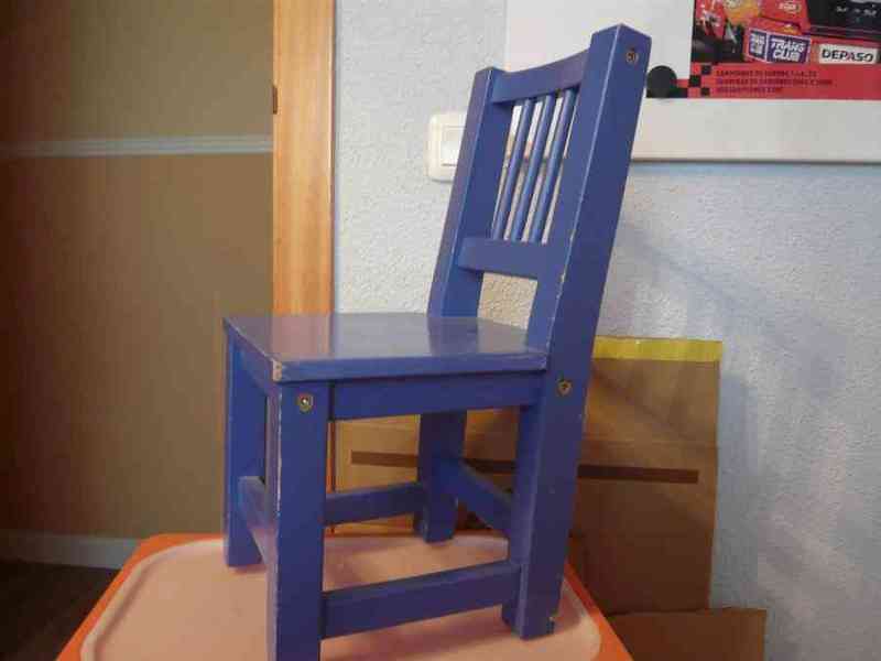 Silla infantil azul