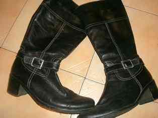 Botas    2      (albacan)