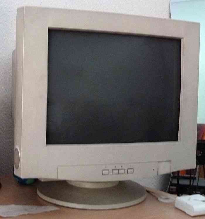 Monitor pc tubo