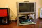 Tv crt de 32" + mueble + tdt