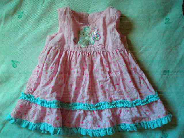 Vestido rosa con flores