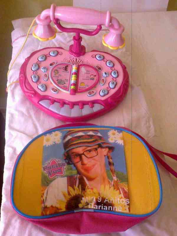 Regalo telefono princesas y bolsito (janire)