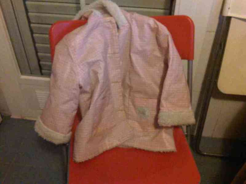 Abrigo niña talla 2 