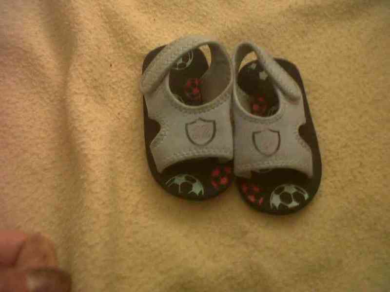 Regalo chanclas bebe