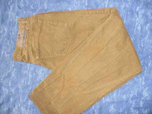 Pantalón chico talla 44