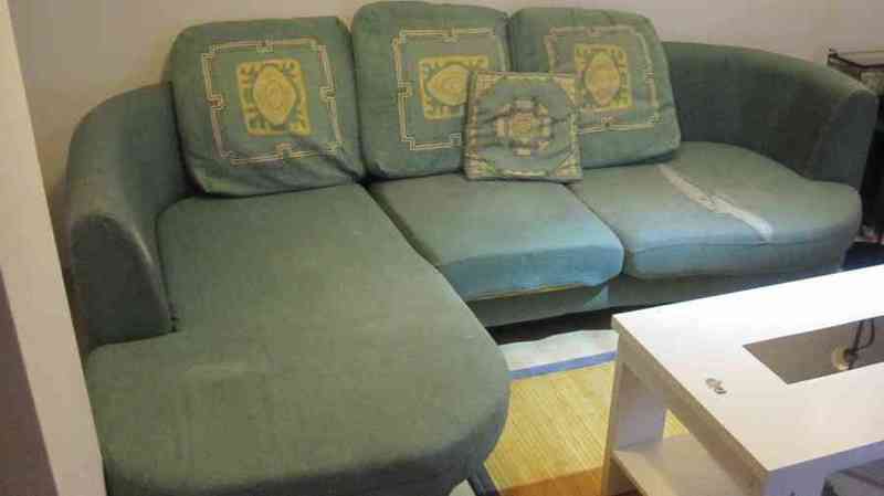 Sofa chaiselongue verde 