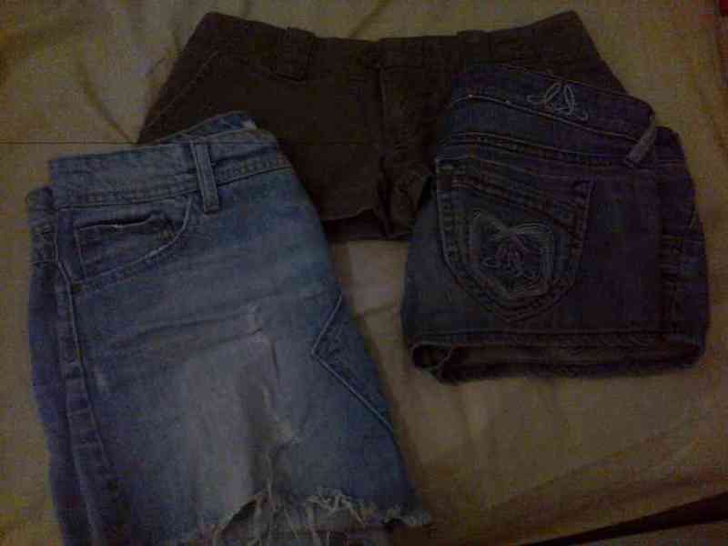 Lote minifalda y mini-shorts (gladyss)