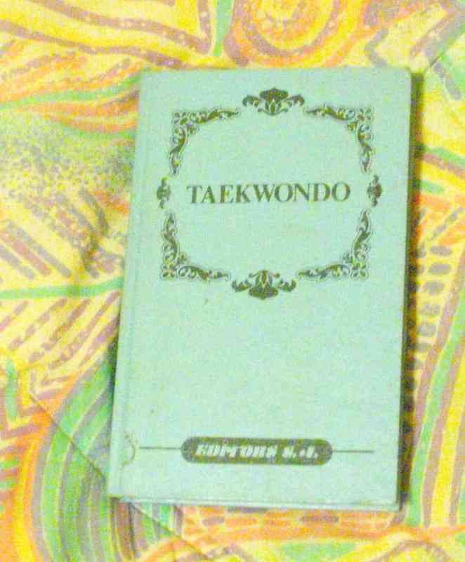 Libro de taekwondo 1986(gemma2772)
