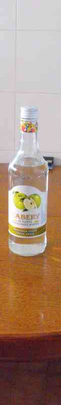 Licor sin alcohol de manzana verde-trufeta