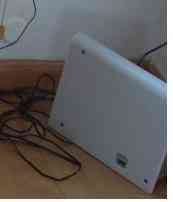 Router (es de orange, tipo libro)