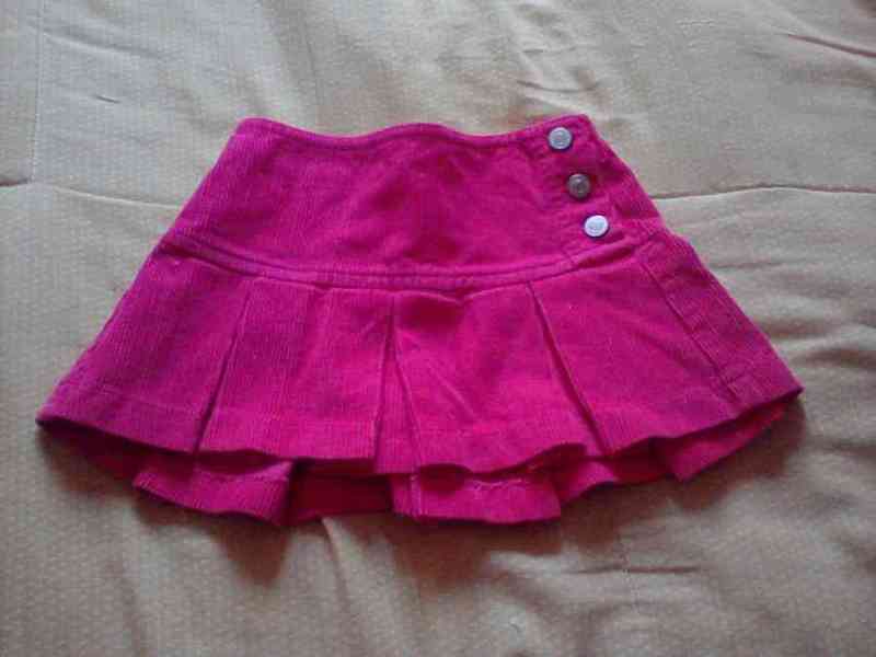 Minifalda talla 9 meses