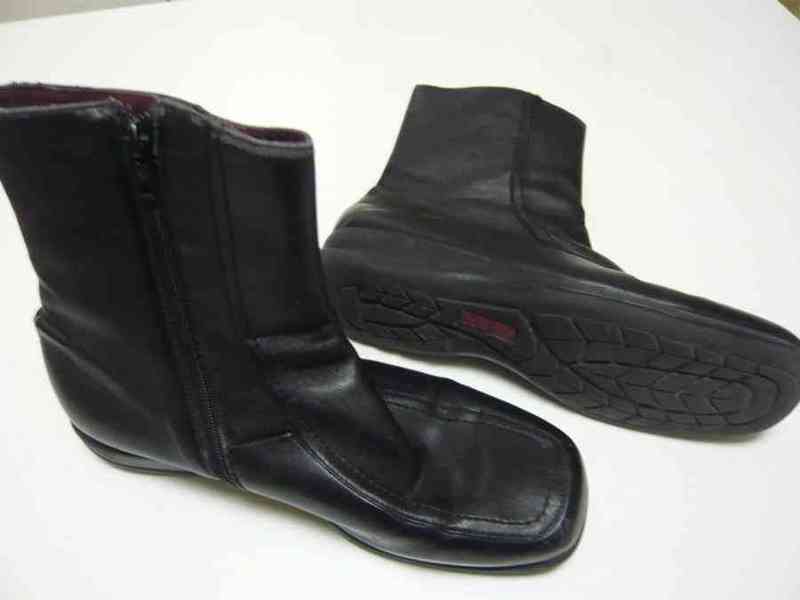 Botines negros