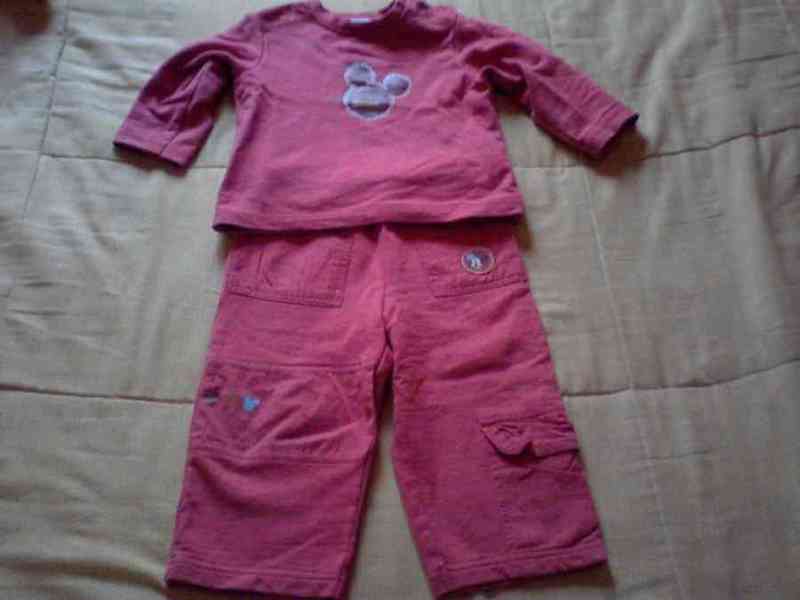 Conjunto de mickey talla 12-18 meses