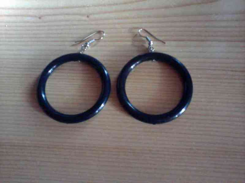 Pendientes aros negros