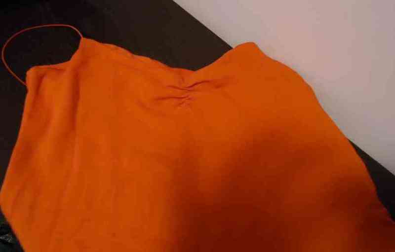 Camiseta tirantes naranja t-m(nuriaben)