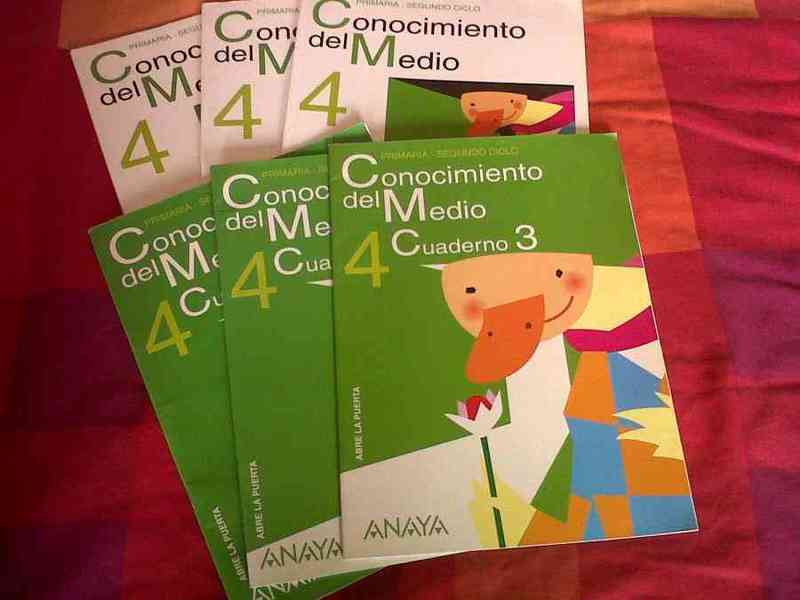 Libros 4to primaria (percy)