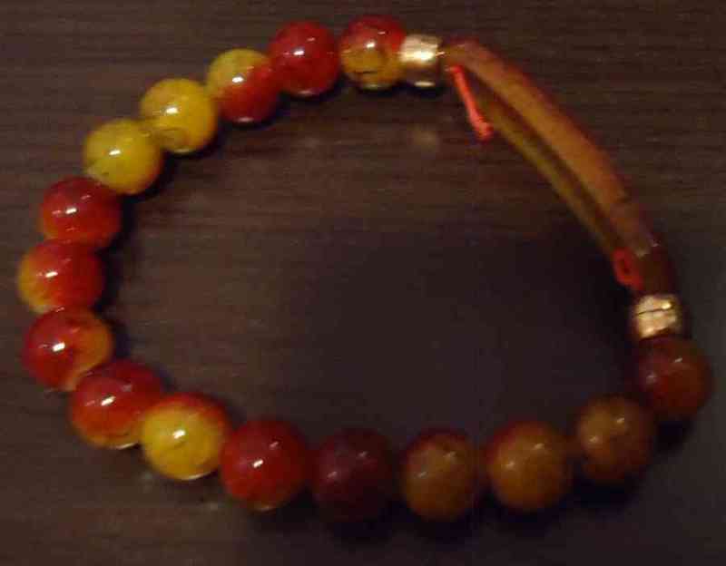 Pulsera marron amarilla(leojanni)