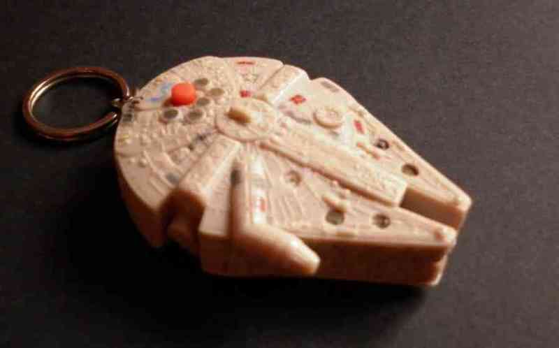 Llavero de millenium falcon