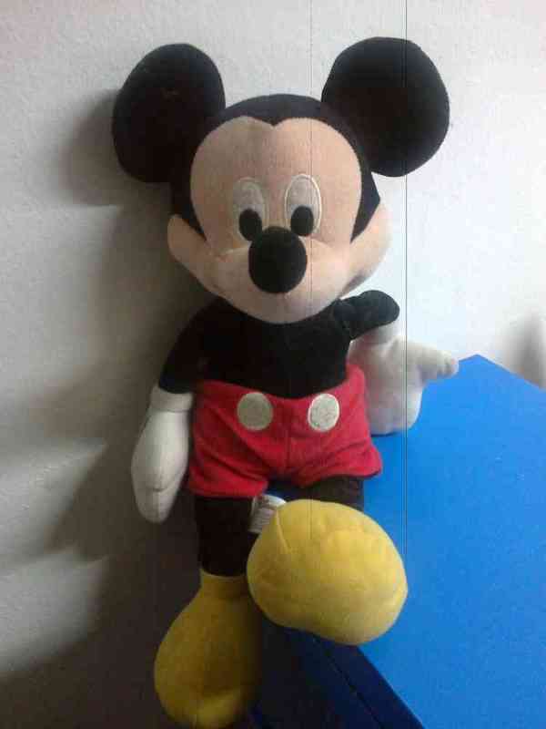 Peluche mickey mediano (sandra33)