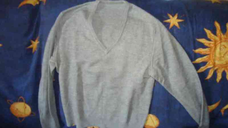 Sueter gris pico t-m(cristianoronaldocr7)