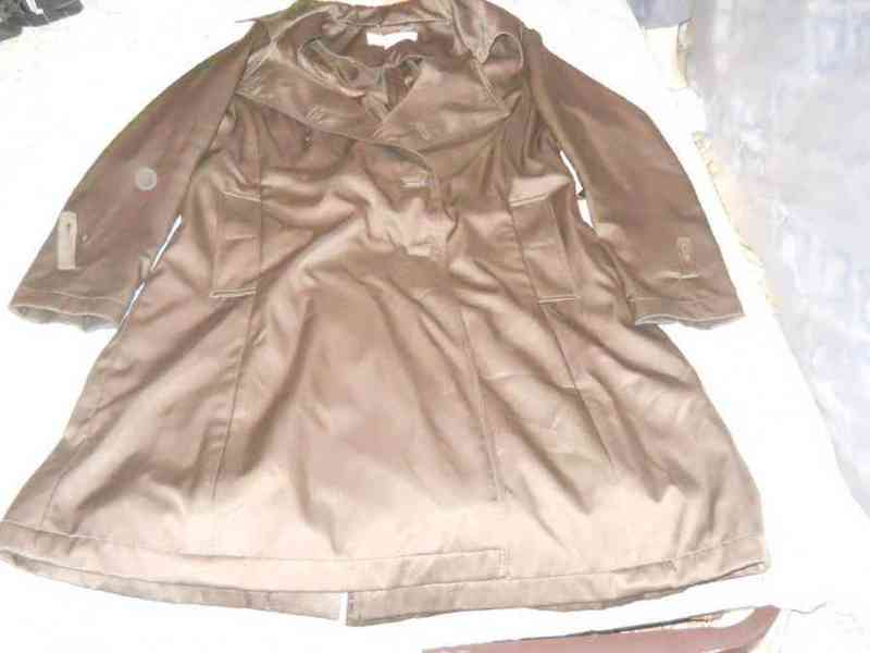 6.chaqueta marron(cristianoronaldo )
