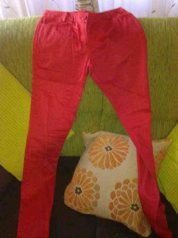 Pantalon rojo