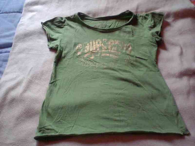 Camiseta verde de chica talla m