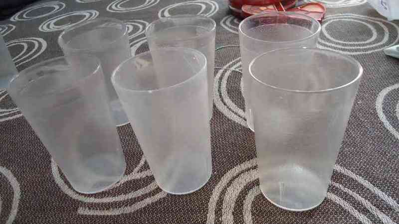 6 vasos de plastico(sophia)