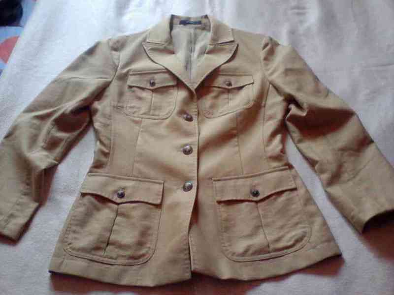 Chaqueta entallada talla 40