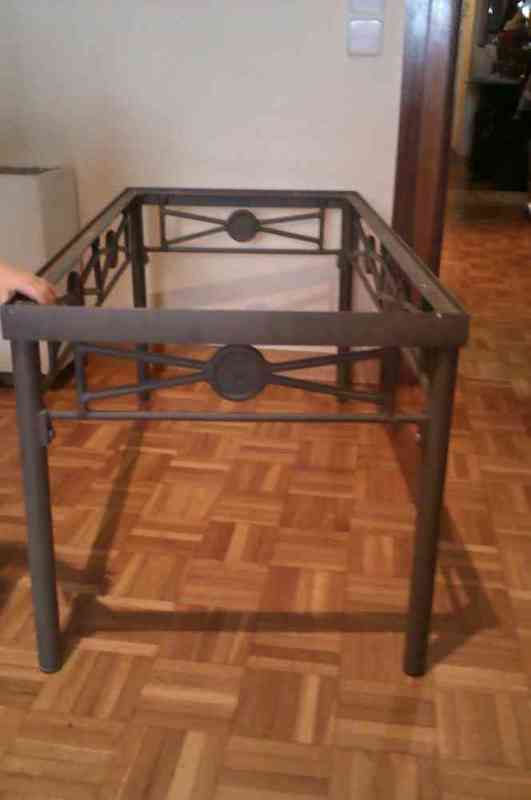 Estructura de mesa sin cristal