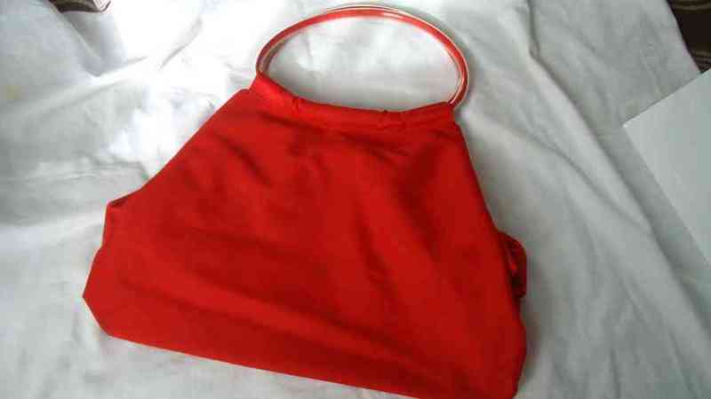 Bolsa roja(criss30)